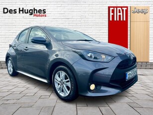 2022 - Toyota Yaris Manual