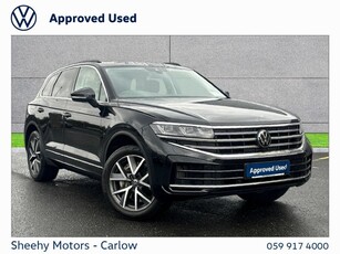 2024 - Volkswagen Touareg Automatic