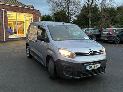 2021 (211) Citroen Berlingo