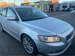 VOLVO S40