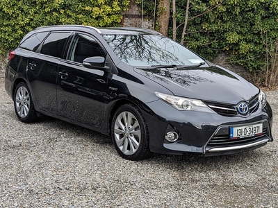 2013 (131) Toyota Auris