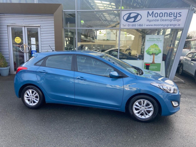 2014 (142) Hyundai i30