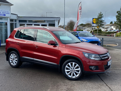 2014 (142) Volkswagen Tiguan