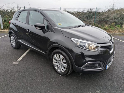 2015 (151) Renault Captur