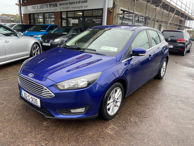 2016 (162) Ford Focus