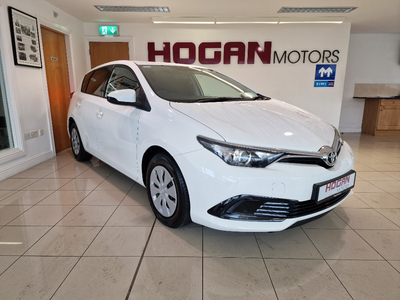 2019 (191) Toyota Auris Van