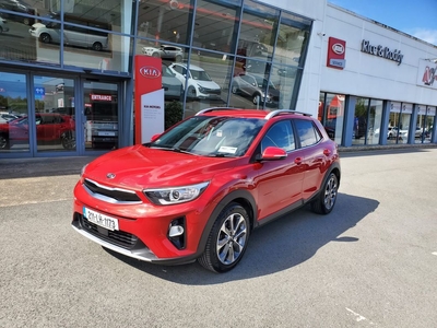 2021 (211) Kia Stonic