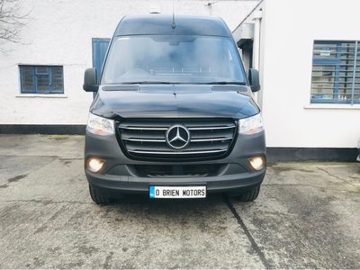 MERCEDES-BENZ SPRINTER