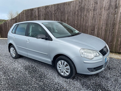 2006 - Volkswagen Polo Manual