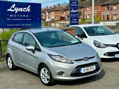 2010 - Ford Fiesta Manual