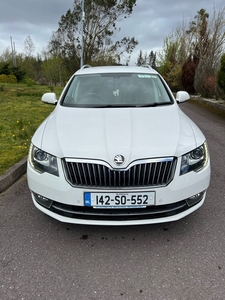 2014 - Skoda Superb Automatic