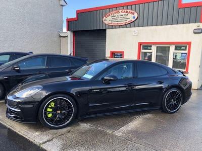 2017 - Porsche Panamera Automatic