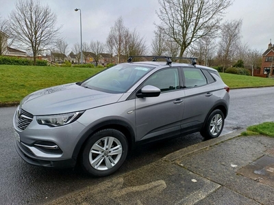 2018 - Vauxhall Grandland X ---