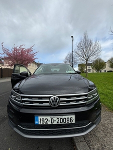 2019 - Volkswagen Tiguan Automatic