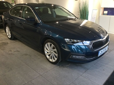 2021 - Skoda Octavia Manual