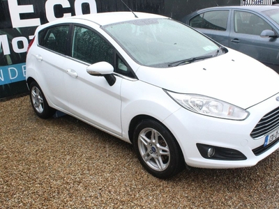 2014 - Ford Fiesta Manual