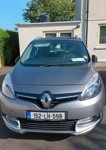 2015 - Renault Grand Scenic Manual