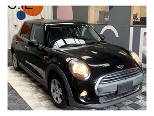 2015 (151) Mini Cooper