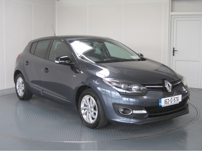 2016 (162) Renault Megane