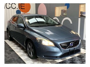 2013 (132) Volvo V40