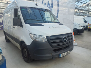 MERCEDES-BENZ SPRINTER