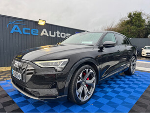 AUDI E-TRON