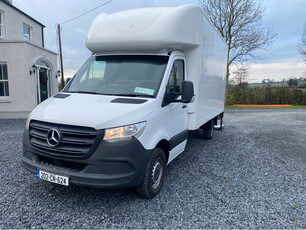 MERCEDES-BENZ SPRINTER