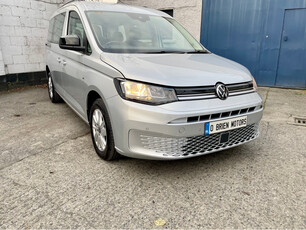 VOLKSWAGEN CADDY MAXI LIFE