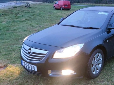 2012 - Opel Insignia Manual