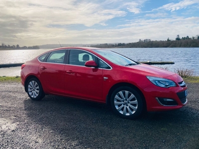 2014 - Opel Astra Manual