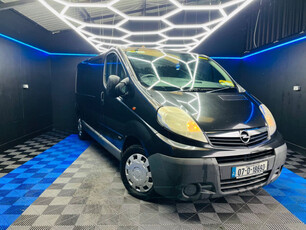 OPEL VIVARO