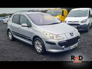 PEUGEOT 307