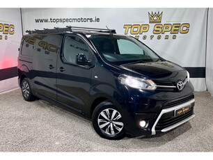 TOYOTA PROACE