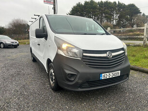 VAUXHALL VIVARO