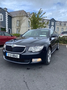 2012 - Skoda Superb Manual