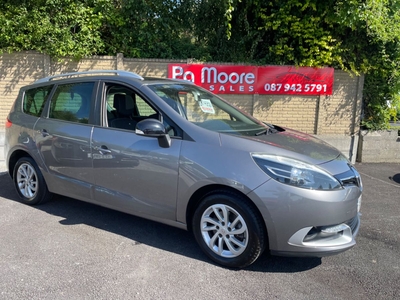 2015 - Renault Grand Scenic Manual