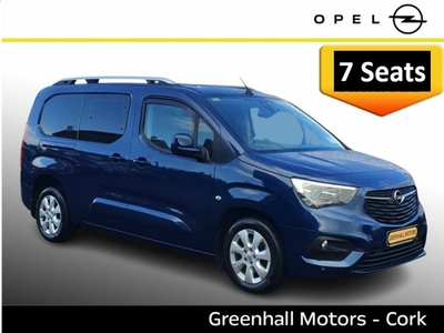 2020 - Opel Combo Manual