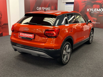 AUDI Q2