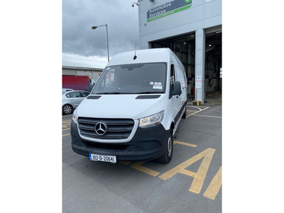 MERCEDES-BENZ SPRINTER