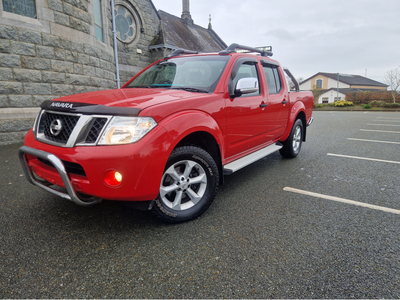 NISSAN NAVARA