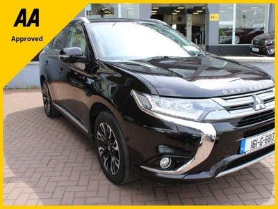 2016 (161) Mitsubishi Outlander