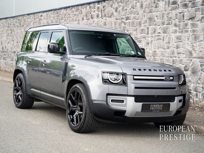 2021 (212) Land Rover Defender