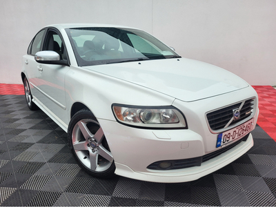 VOLVO S40