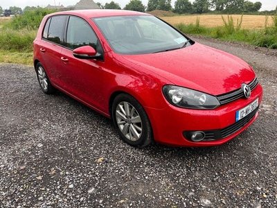 2012 - Volkswagen Golf Manual