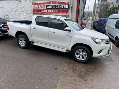 2017 - Toyota Hilux