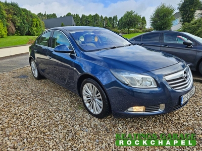 2013 - Opel Insignia Manual