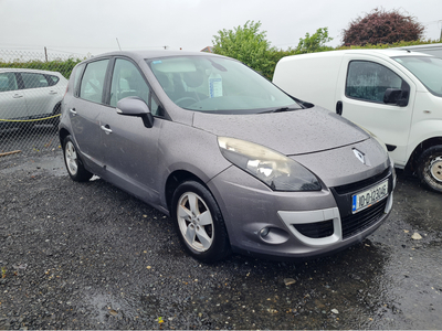 RENAULT SCENIC