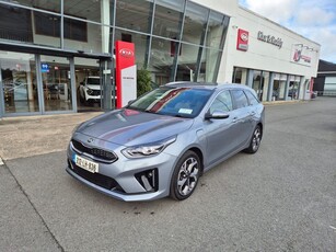 2021 (212) Kia Ceed