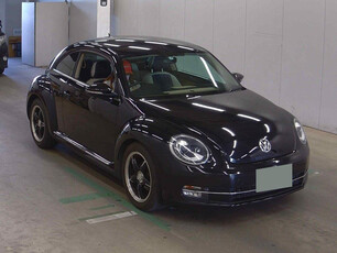 VOLKSWAGEN BEETLE