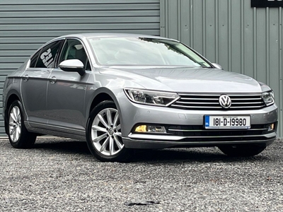 2018 - Volkswagen Passat Manual